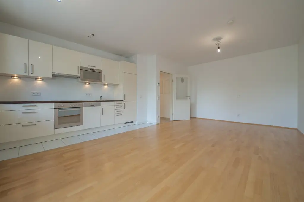 2-Zimmer-Balkonwohnung mit Grünblick in attraktiver Lage in Baden