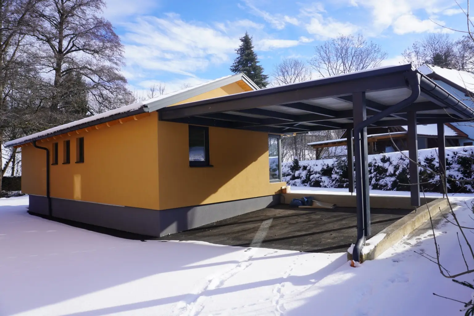 Außenansicht Nebenge