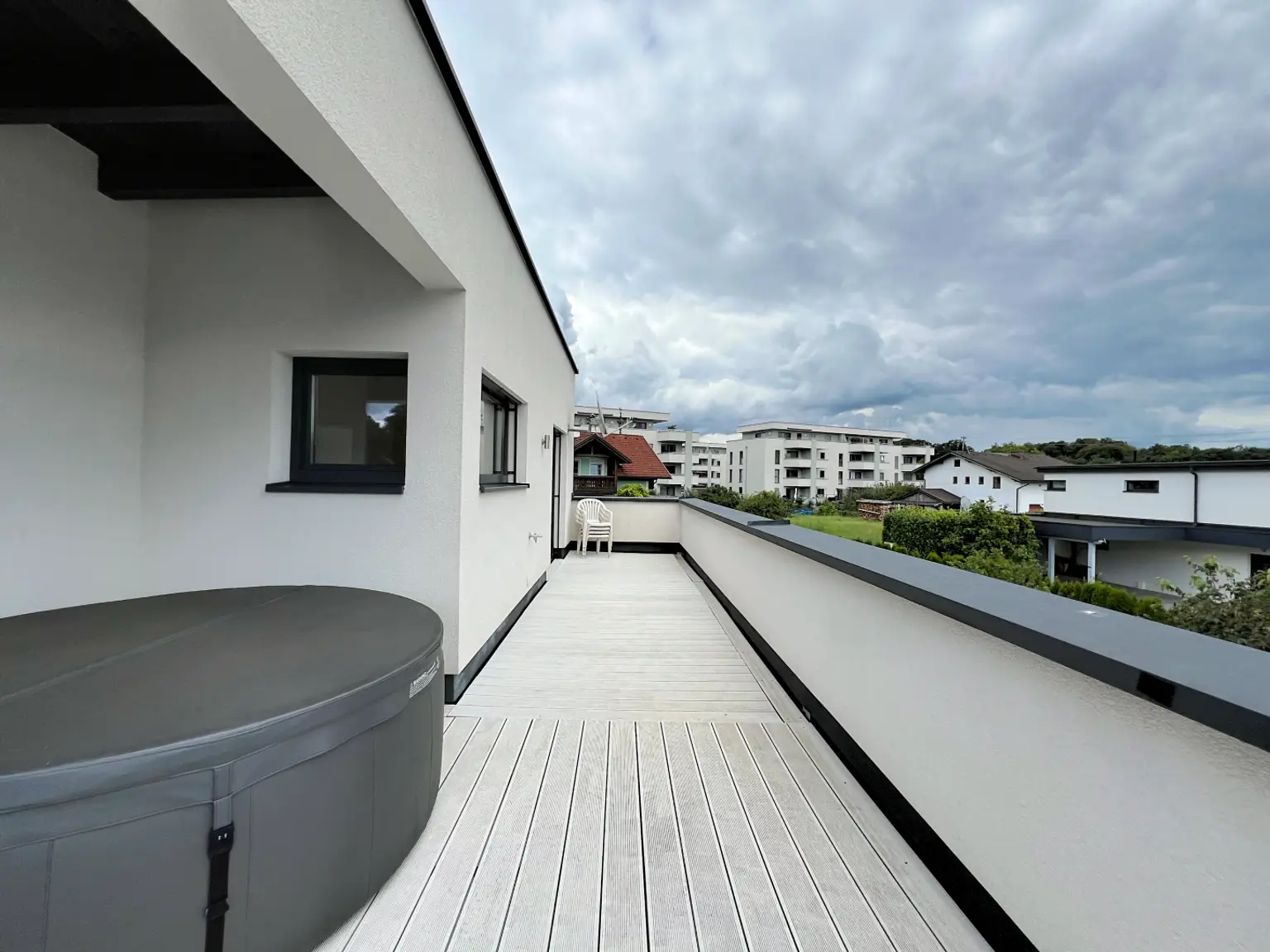 Modernes Einfamilienhaus nahe Ibmer See – Wohnen im Innviertler Naturidyll