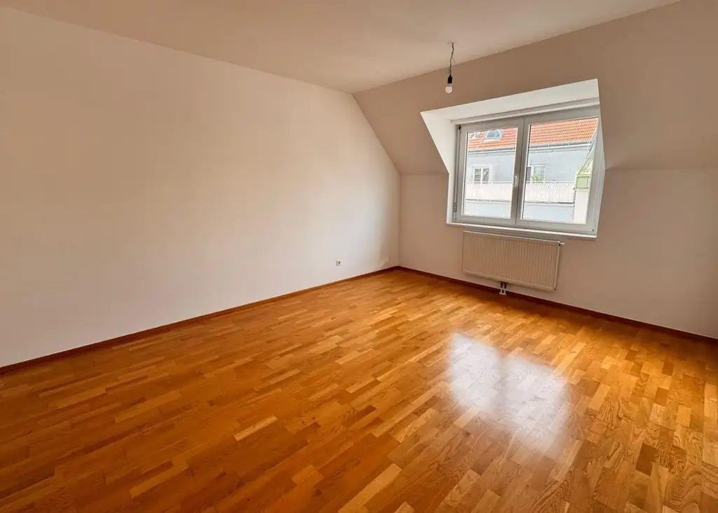 Wohnen in Döbling: Helle 3-Zimmer-Wohnung mit Balkon und Terrasse