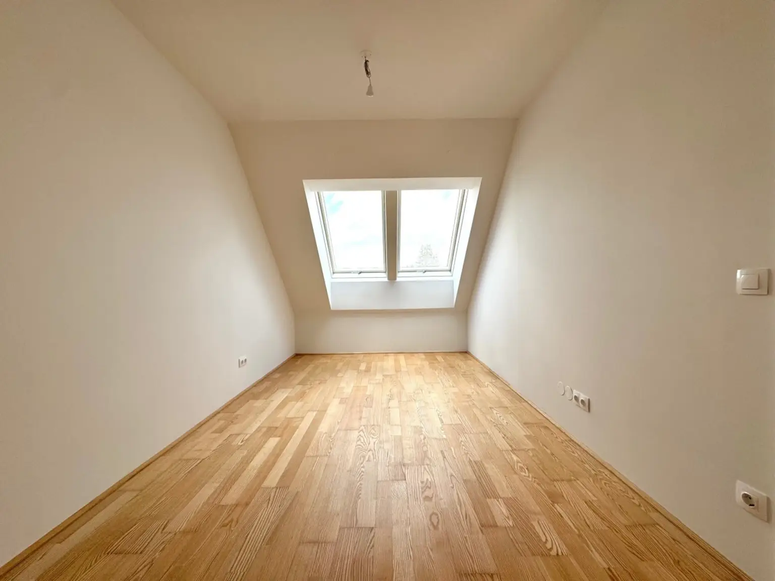 I | ++ NEU ++ FAMILIENWOHNUNG mit Galerie und FANTASTISCHER TERRASSE | Prima Service Immobilien