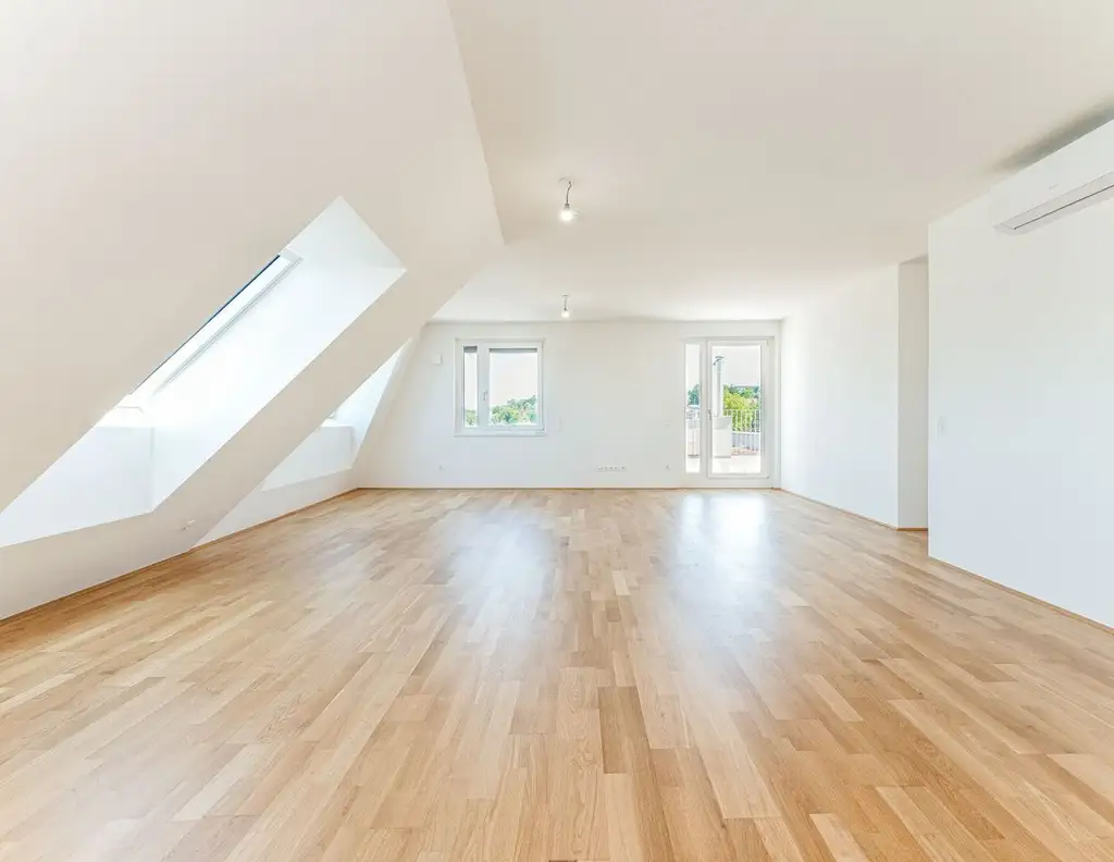 Erstbezug ab Oktober! Grandiose 4-Zimmer-Terrassenwohnung inkl. Parkplatz in Hietzing zu vermieten!