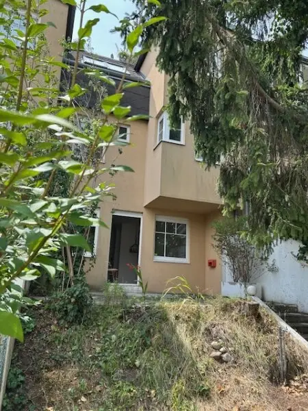 +TOP ANGEBOT € 444.444.- + REIHENHAUS in idyllischer RUHELAGE mit romantisch gepflegter GARTENANLAGE - Eigentum mit Terrasse, VOLLKELLER und Garage!