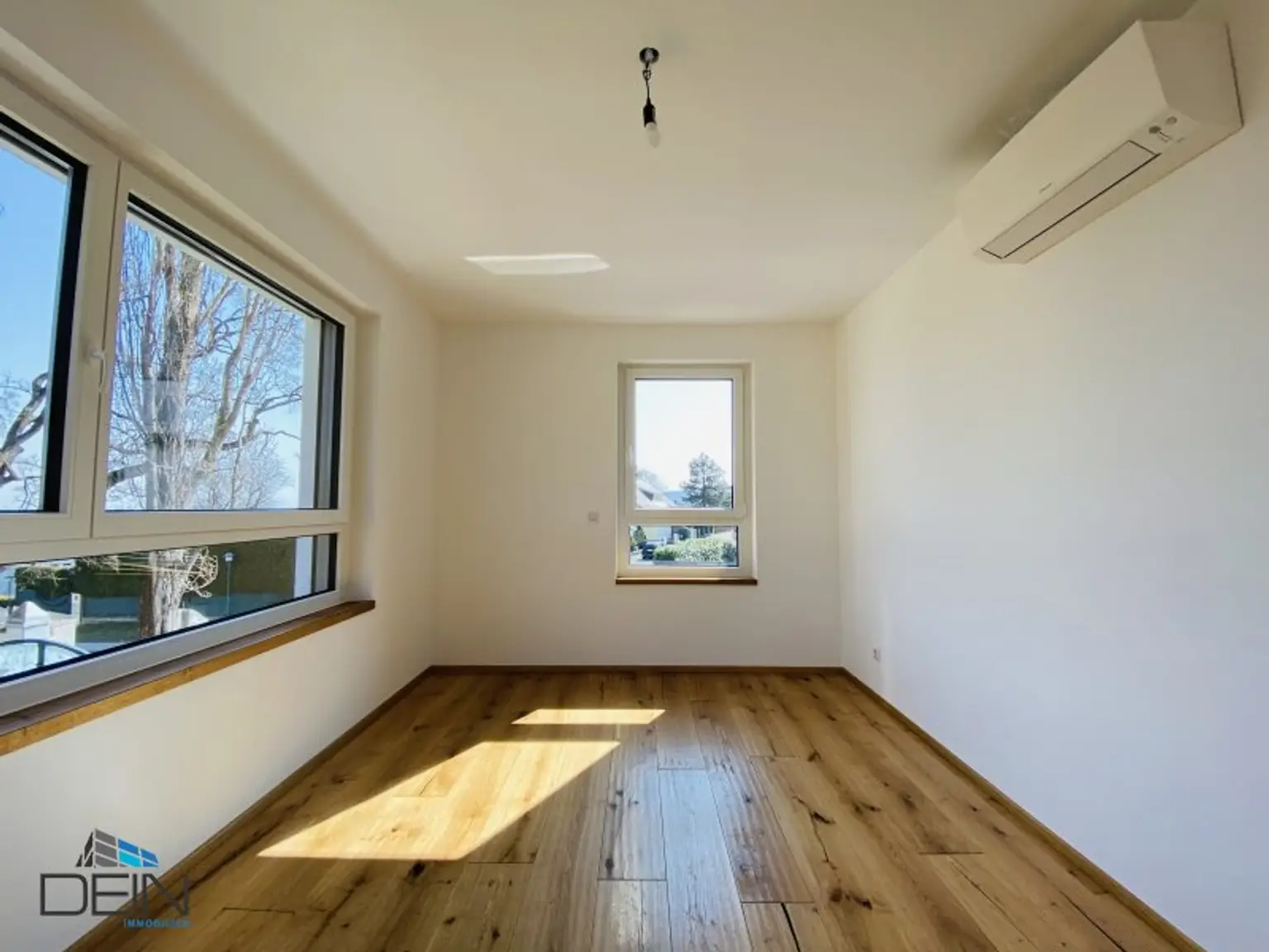 ++NEU++ EXKLUSIVE 5 ZIMMER DOPPELHAUSHÄLFTE MIT KELLER UND GARTEN IN TRAUMHAFTER LAGE!