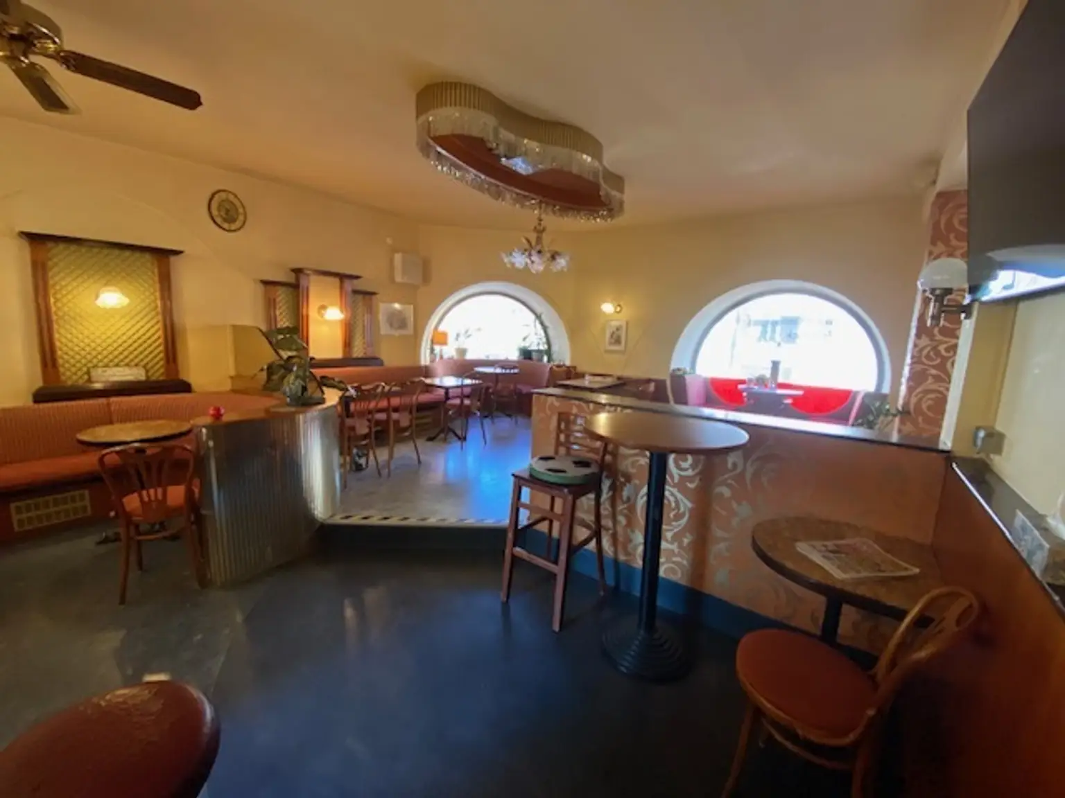 Attraktives Gastronomieobjekt in Wien: 143m² mit Garten & Terrasse! Miete: 1.938,88 €