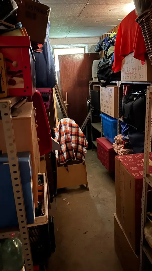 Geräumige 4-Zimmer-Wohnung mit Loggia & TG-Platz zu verkaufen