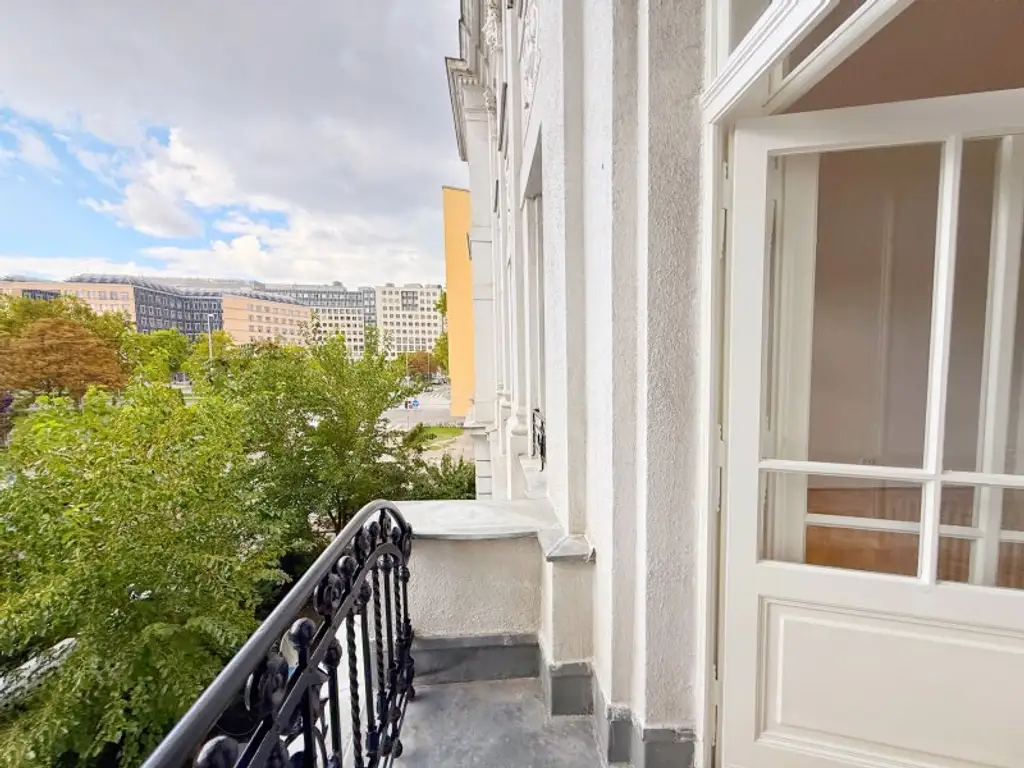 5-Zimmer-Wohnung mit Balkon & Grünblick - Erstbezug nach Sanierung