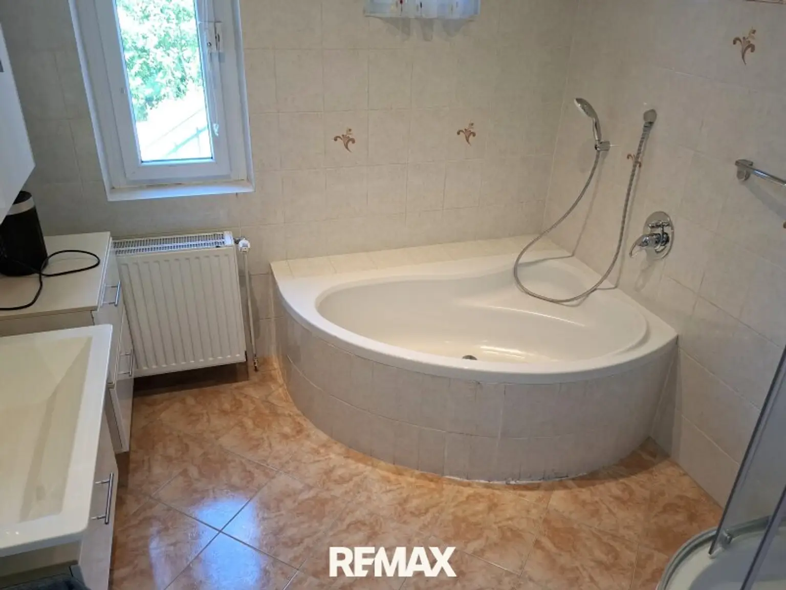 Badezimmer Erdgeschoß