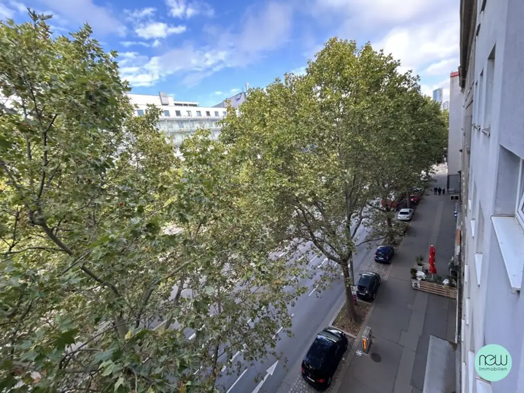 Helle 2-Zimmer-Wohnung + hofseitiger Loggia / zwischen Prater & Nordbahnviertel