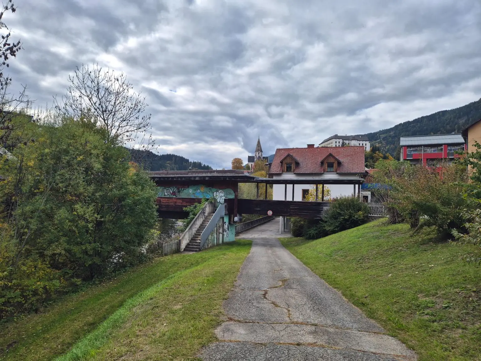 Zentrale Wohnung mit Mur- und Schlossblick in 8850 Murau