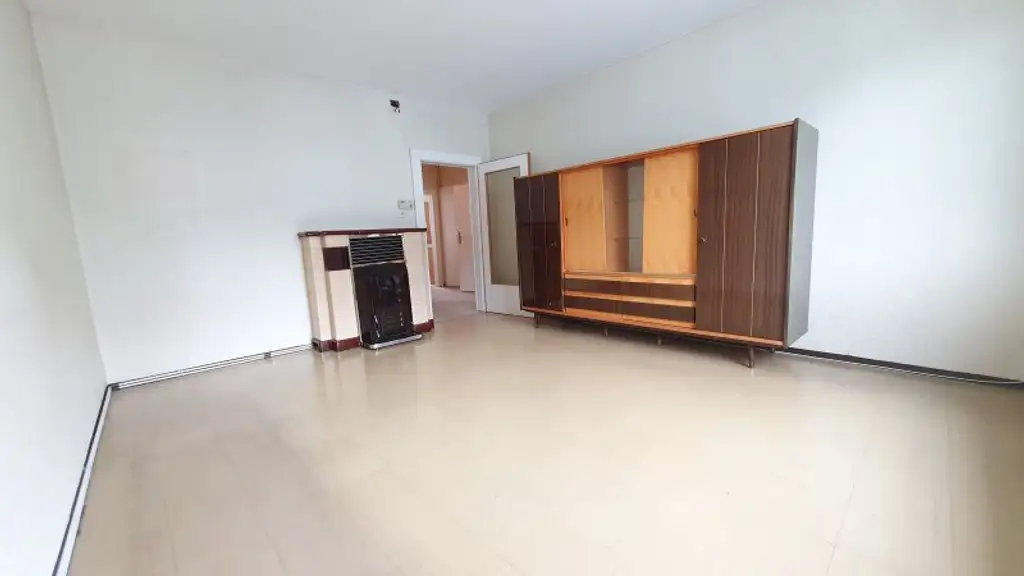 Sonnige Wohnung mit Top-Raumanordnung im 4. Liftstock