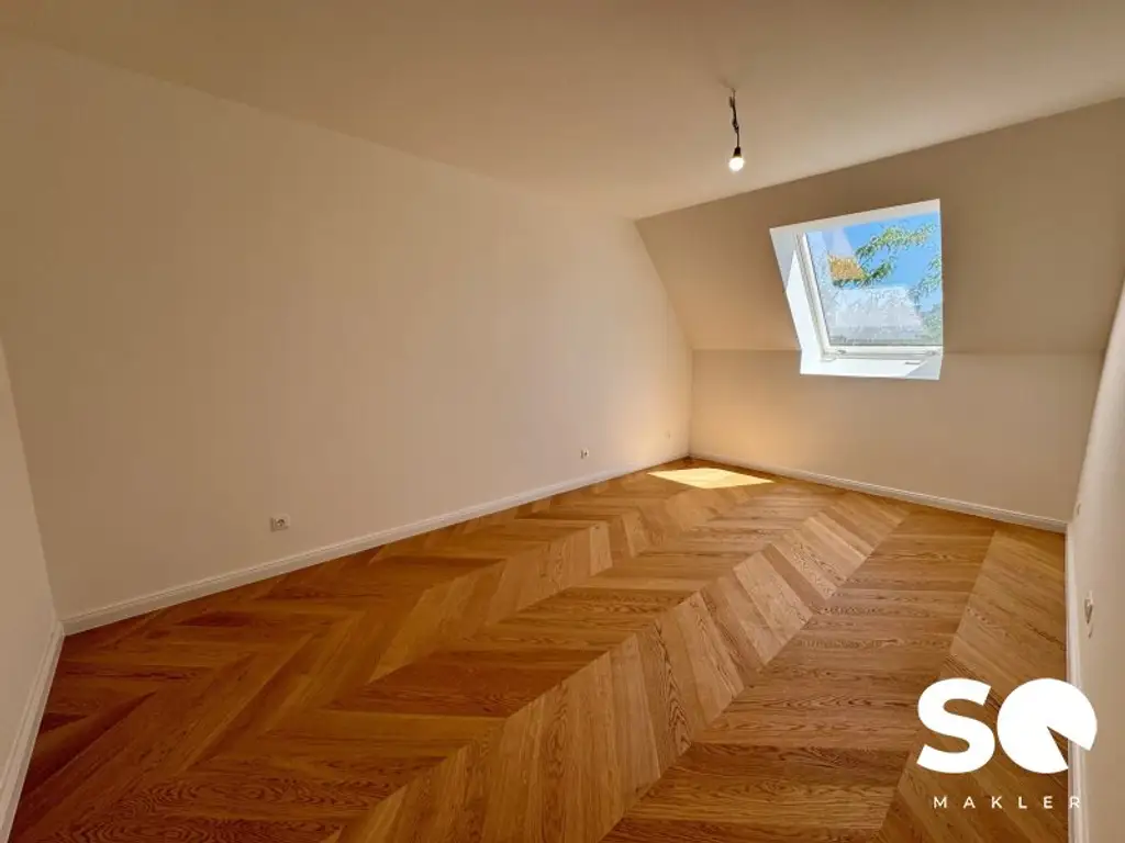 #SQ - ERSTBEZUG: LICHTDURCHFLUTETE 3-ZIMMER-DACHGESCHOSSWOHNUNG NÄHE SCHÖNBRUNN