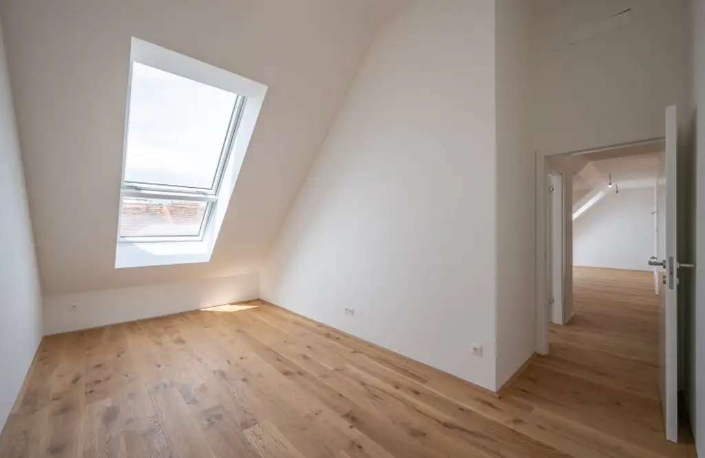 ++FonteFlats++ Außergewöhnlicher 4-Zimmer Dachgeschoss-ERSTBEZUG mit großartiger Dachterrasse