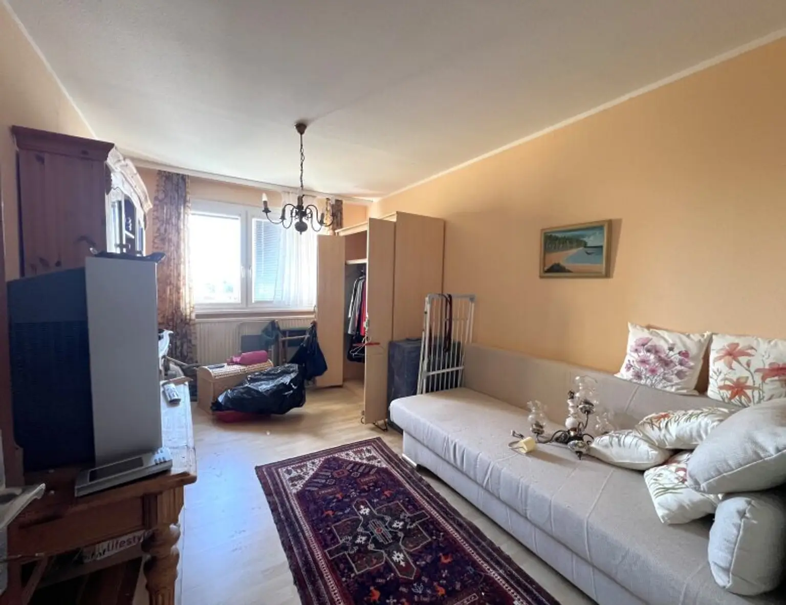 Helle 3-Zimmer-Wohnung mit Fernblick - aus Alt wird Neu.