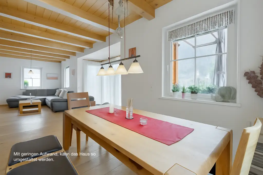 Neuwertiges Einfamilienhaus in Bestlage – Komfort trifft Natur