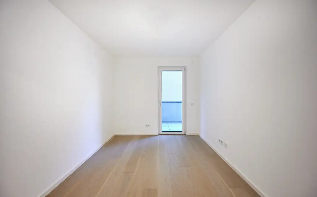 Ihr Rückzugsort im Grünen – charmante 3-Zimmer-Wohnung nahe der Donau!
ERSTBEZUG!