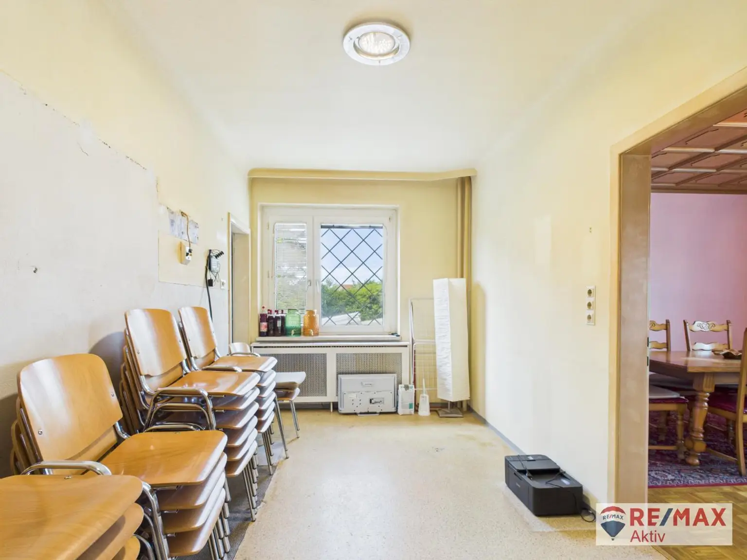 Viel Platz für Ihre Wohnträume: Großes Einfamilienhaus auf 829 m² Grund