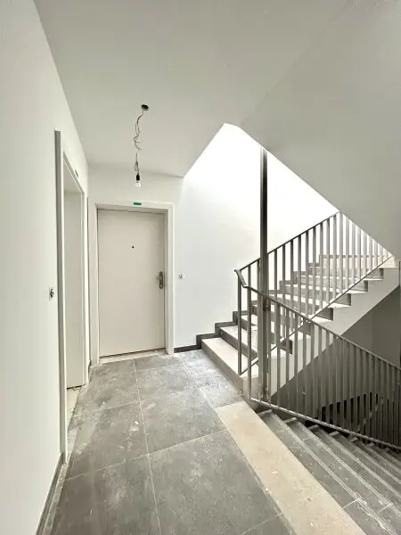 Moderne Traumwohnung mit Balkon in Mannswörth - Erstbezug, top Ausstattung