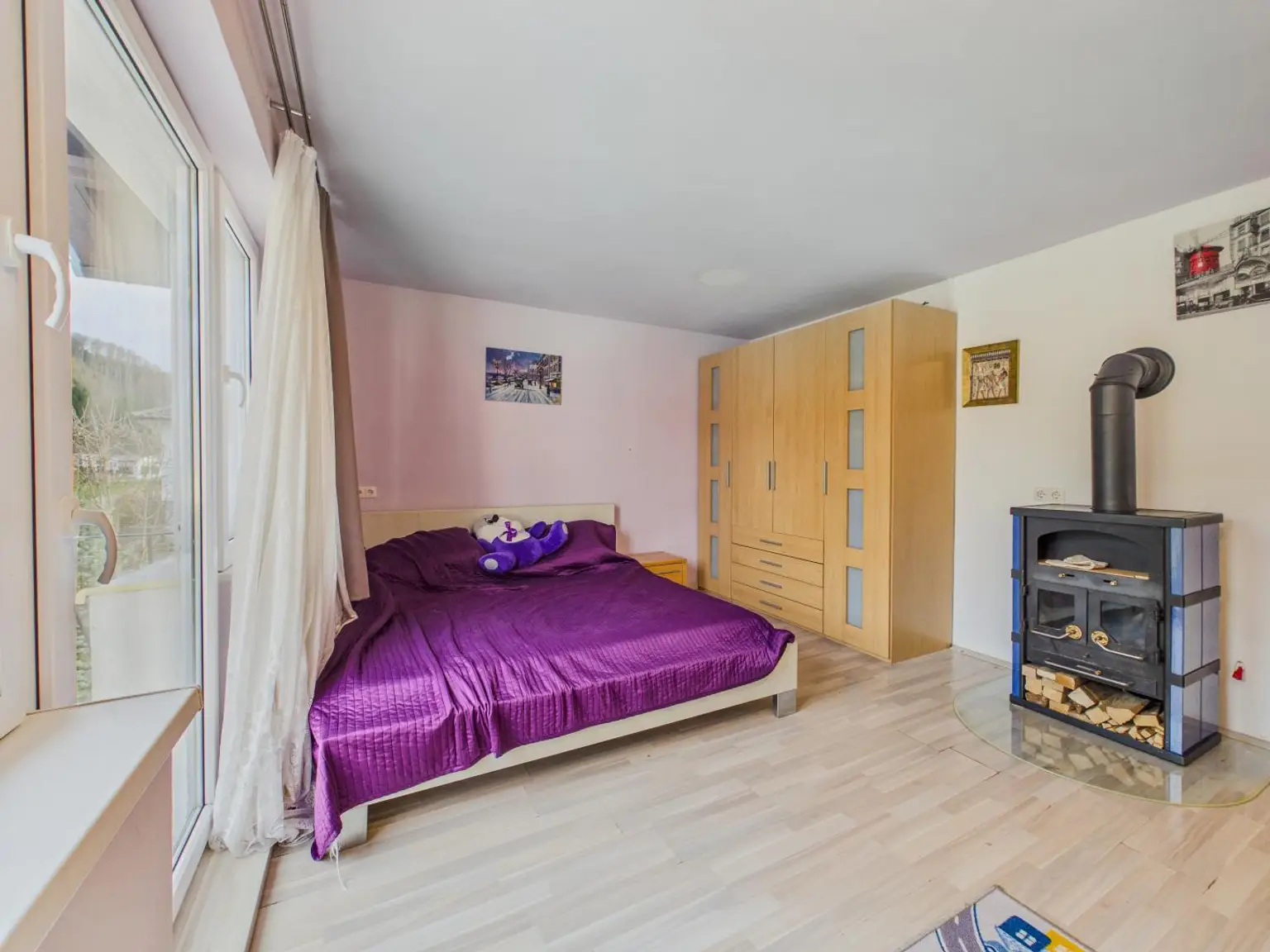 Schlafzimmer 2