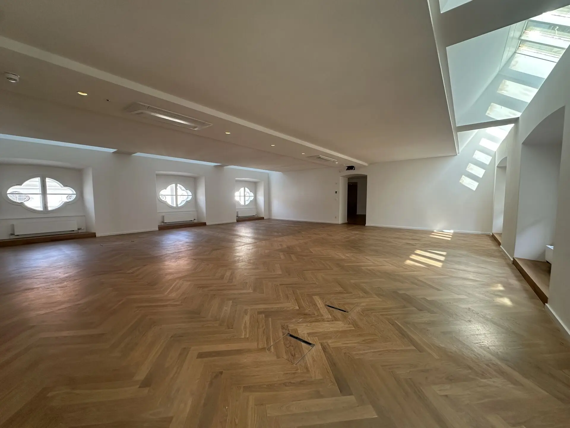 20260309_121756733_iOS