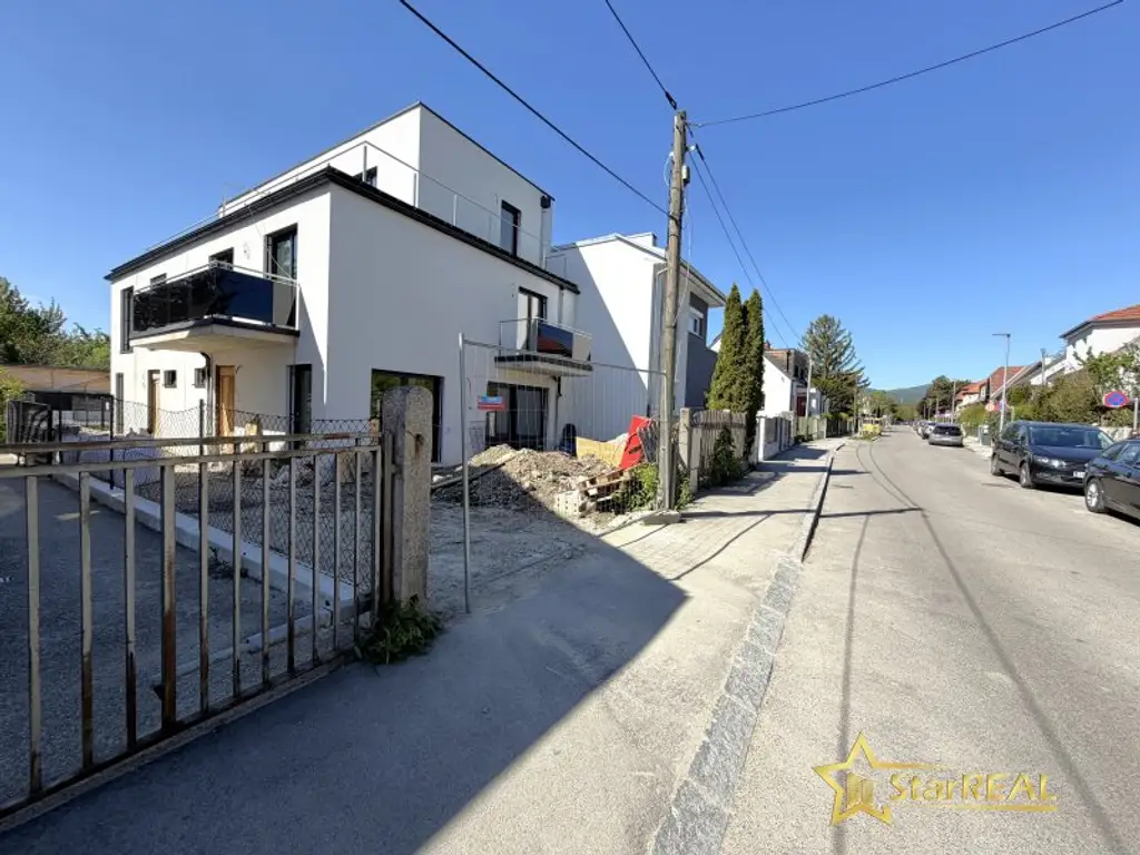 NEUBAU IN ZENTRUMSNÄHE! 5 ZIMMER-ZIEGELHAUS MIT 2 BÄDERN UND 3 WC´S.