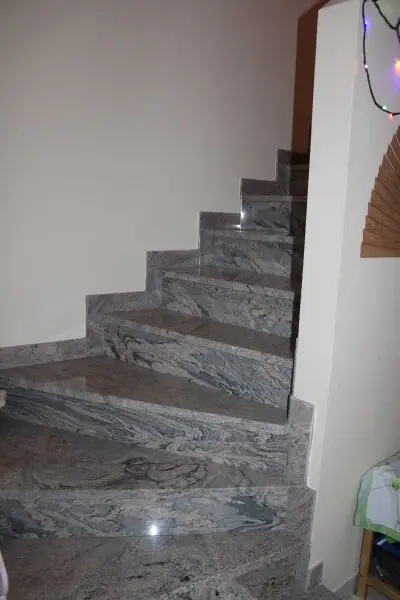 Gemütliche Doppelhaushälfte mit Pool