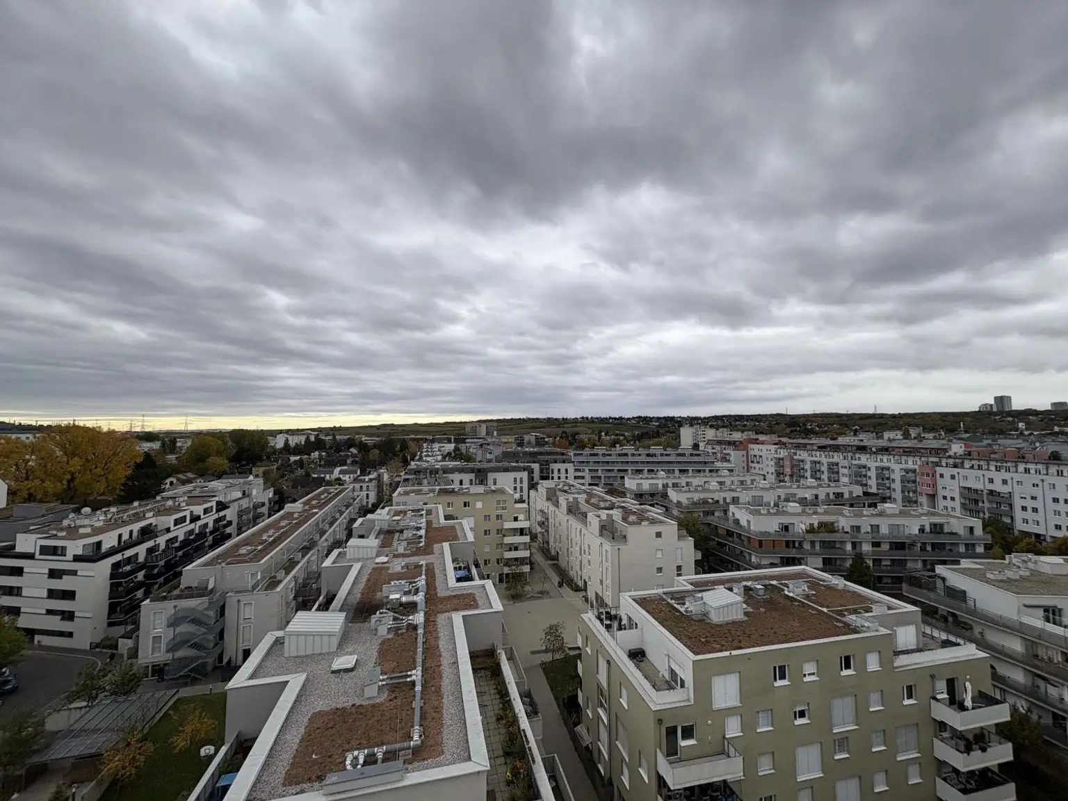 Q11 Leben in Simmering - Traumhafter Ausblick -
Loggiawohnung mit 3 Zimmern und Deckenkühlung!