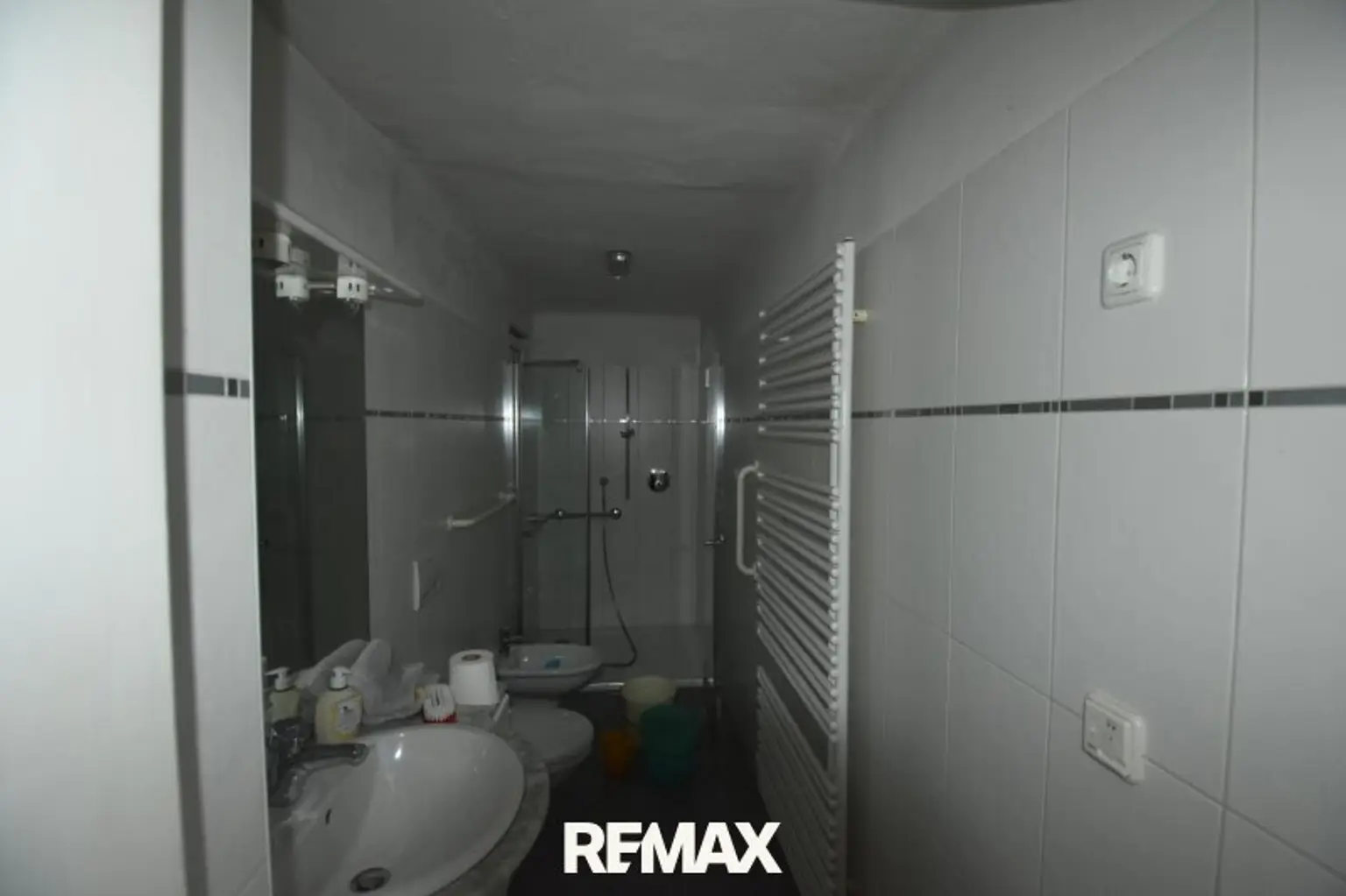 Badezimmer Wohnung 2 OG