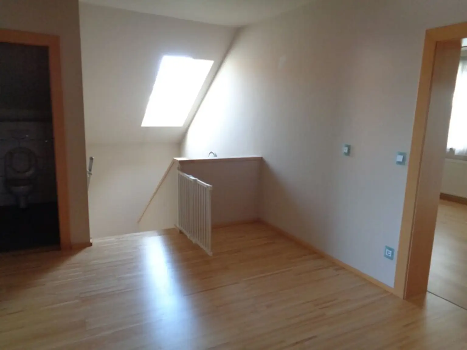 Wilfersdorf: A5 Anschluss: Mistelbach -Nähe: optimales Familienwohnhaus