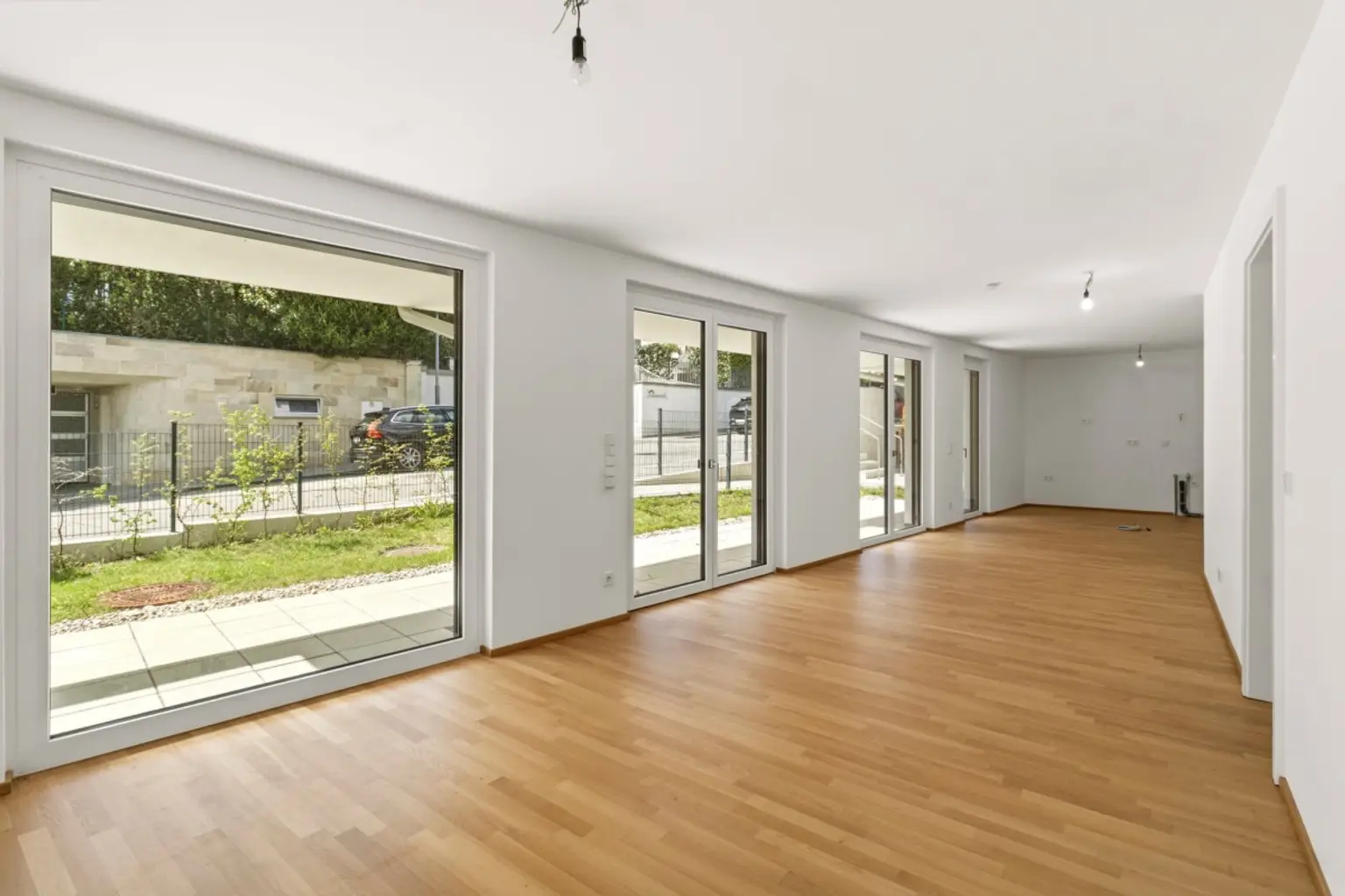 Cc | ++ GARTENWOHNUNG im GRÜNEN ++ stilvoll & RUHIG gelegen | Prima Service Immobilien