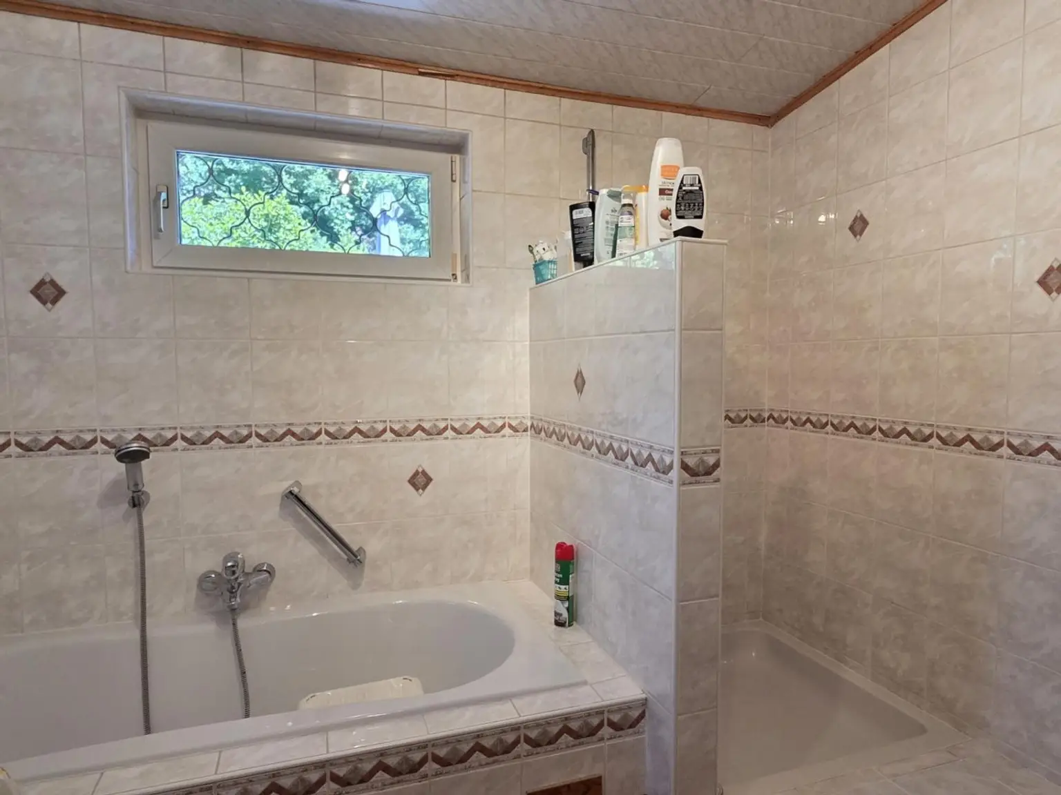 Badezimmer, EG