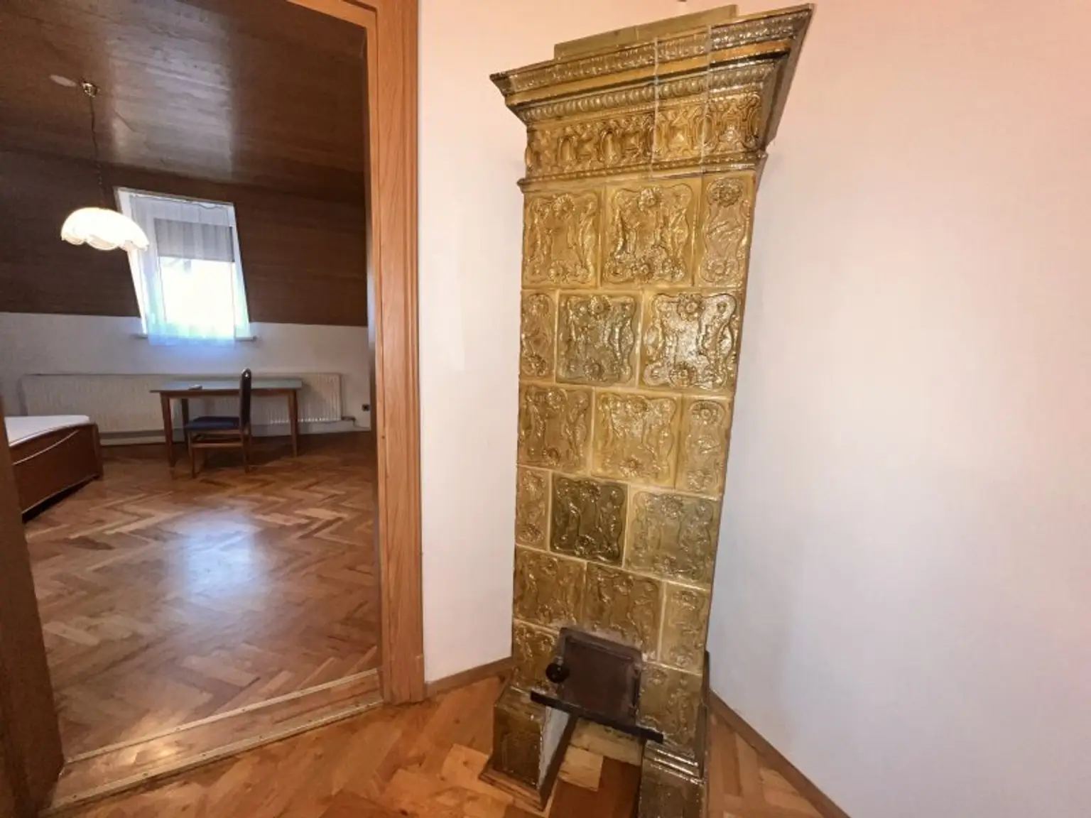 Ihr Zuhause mit Seele: Klassischer Altbau trifft modernes Wohlfühlambiente