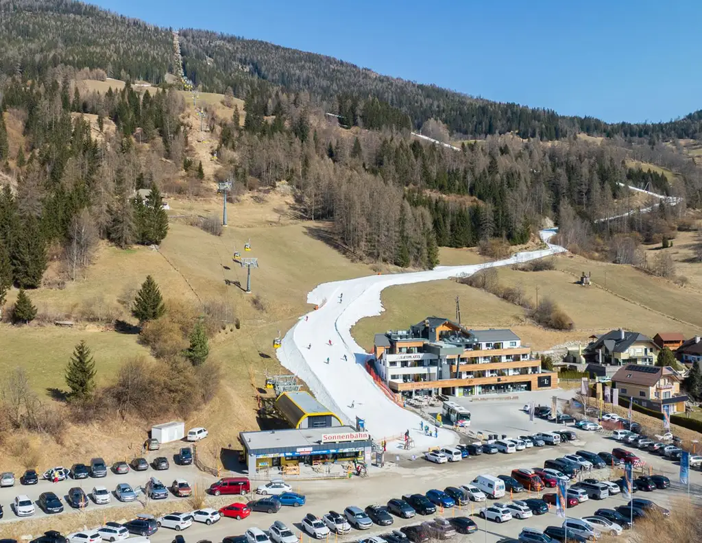 Touristisches Grundstück in Bestlage direkt an der Talstation mit Ski-In/Ski-Out