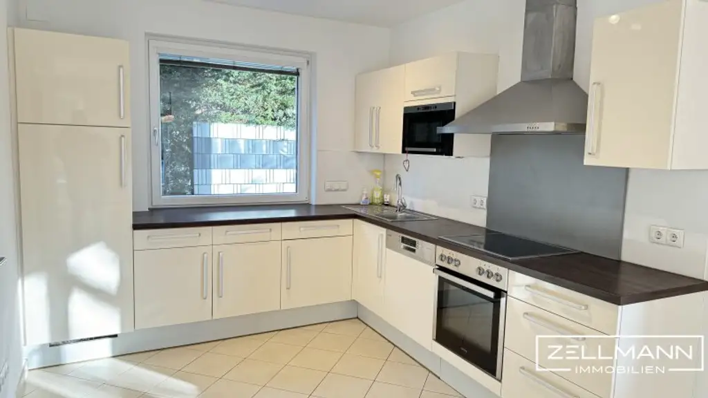 modernes Reiheneckhaus mit schönem Südgarten | ZELLMANN IMMOBILIEN