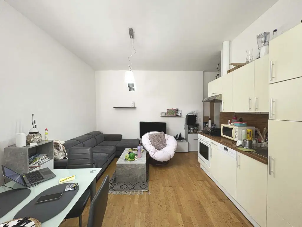 Unbefristete Vermietung - 1,5-Zimmerwohnung mit Terasse beim Enkplatz!