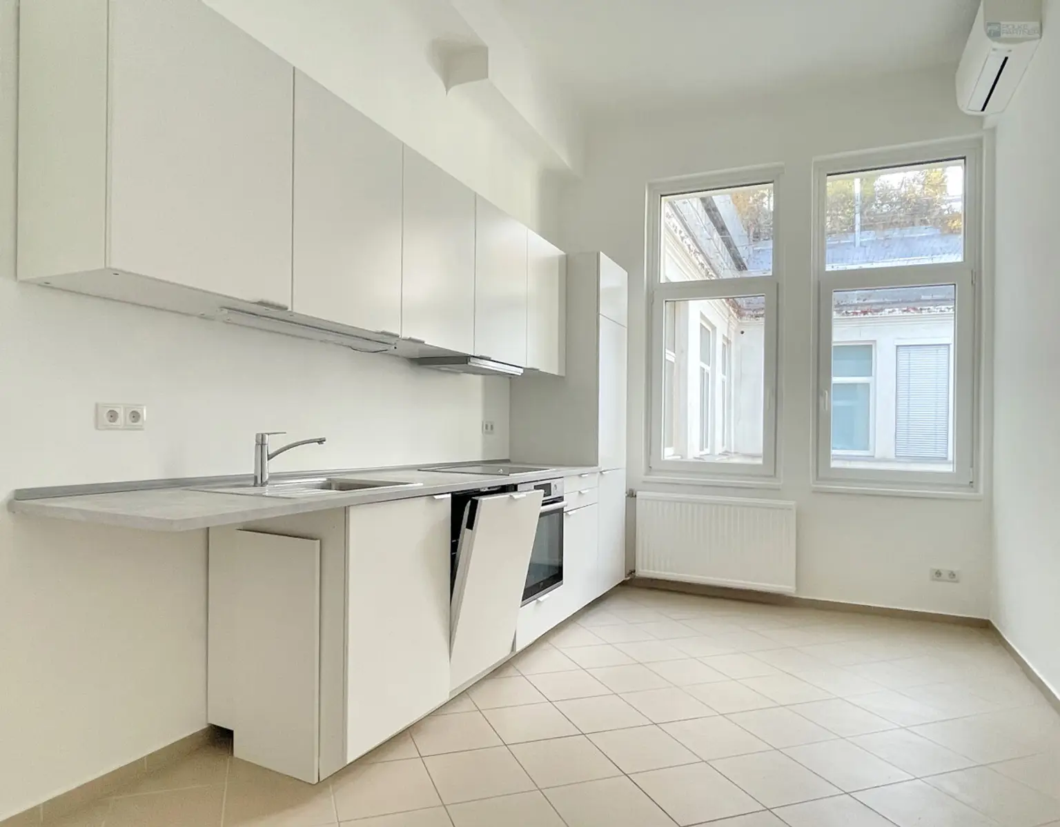 EINE ERSTKLASSIGE ADRESSE FÜR IHR UNTERNEHMEN