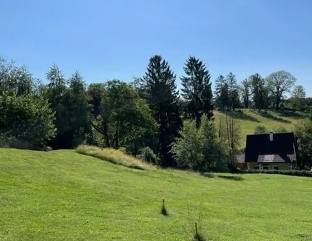 Baugrund in sonniger harmonischer Hanglage