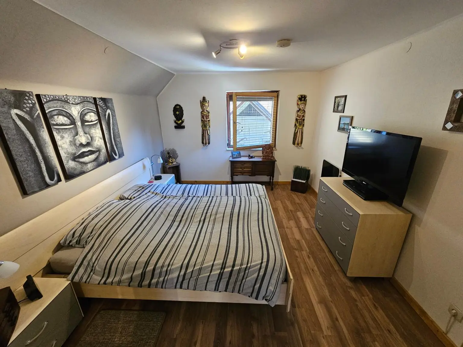 Schlafzimmer Nord-West