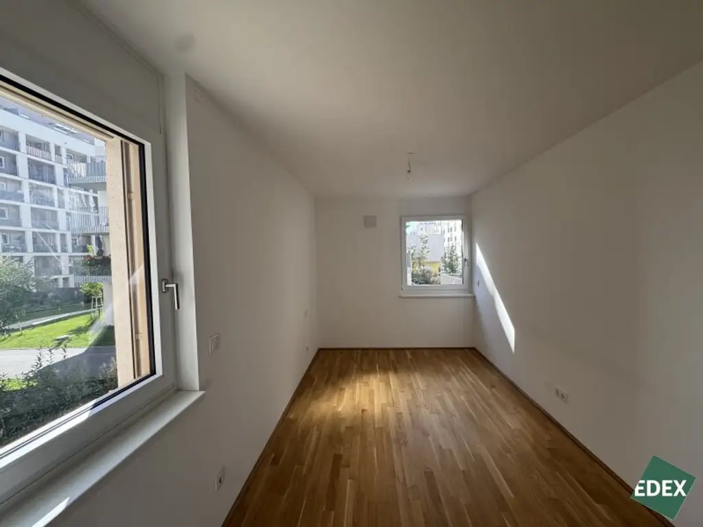 Perfekt für Singles oder Paare: Attraktive 2-Zimmer-Wohnung mit Balkon nahe U1 Rennbahnweg