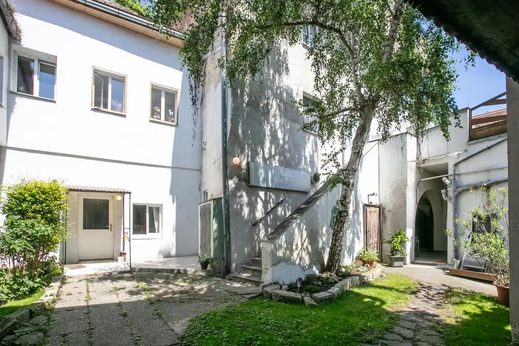 Zinshaus in historischer Lage