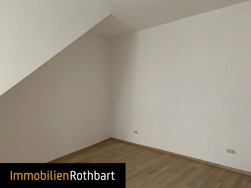 Großzügig angelegte 2-Zimmer-Wohnung
