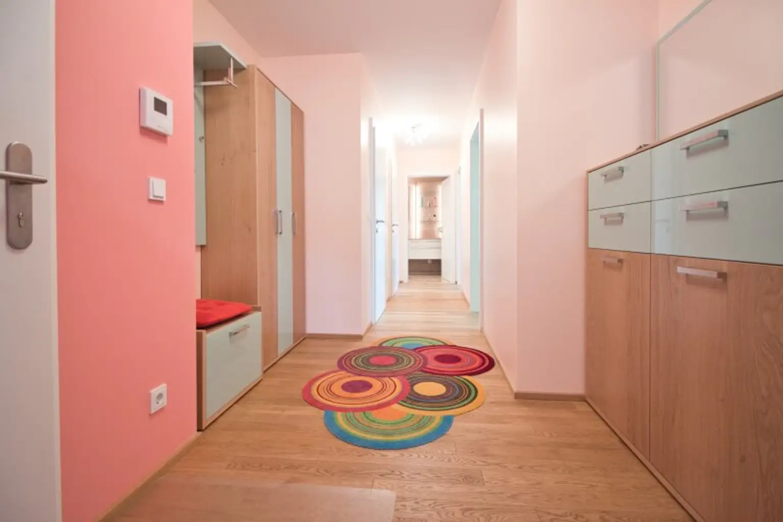 Exklusive 4-Zimmer Dachgeschosswohnung | private 39 m² Dachterrasse & Terrasse auf Wohnebene | Klimaanlage
