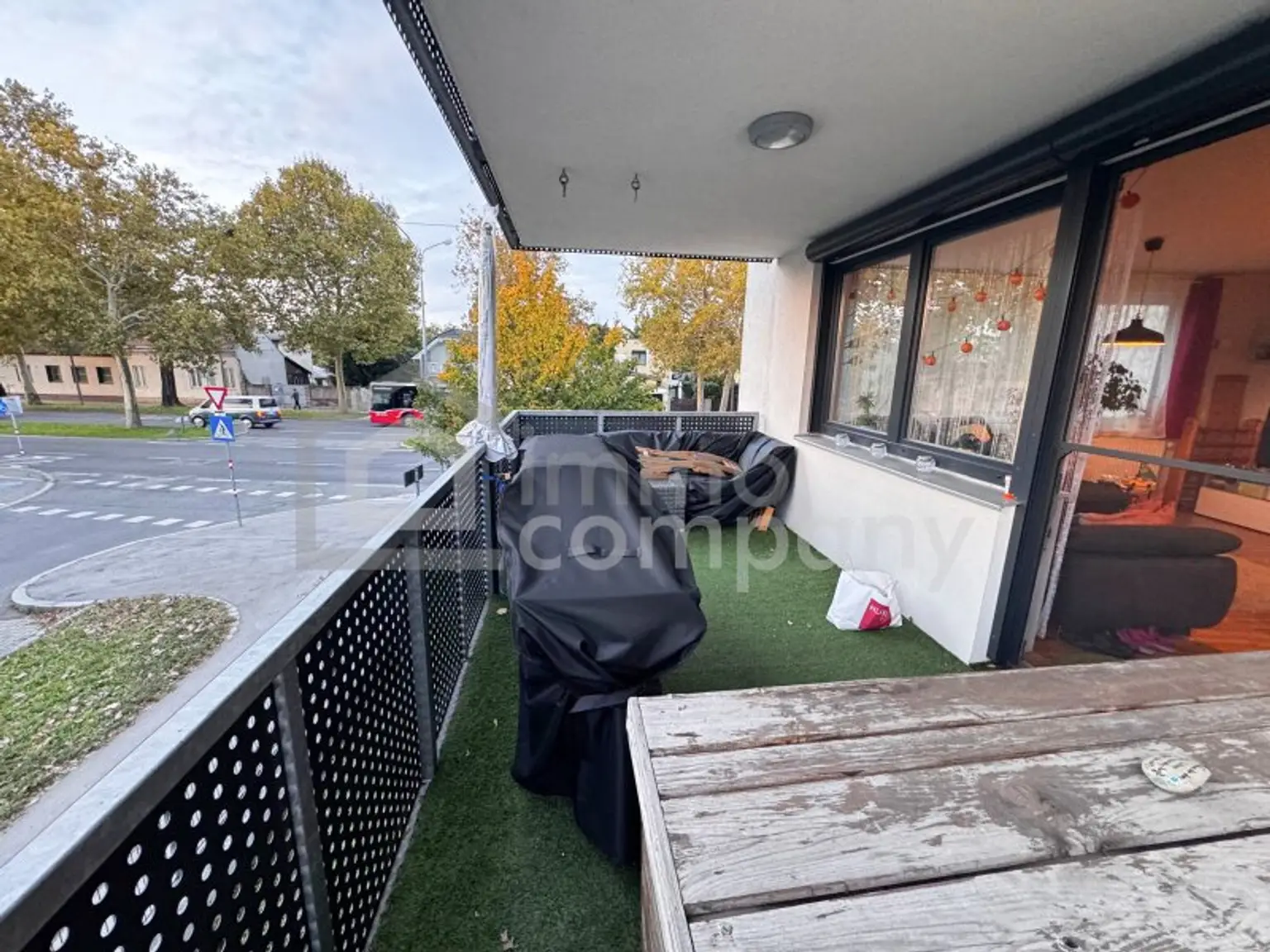 NEUWERTIGE WOHNUNG MIT ZWEI BALKONEN! Ihr neues Zuhause in Wien!
