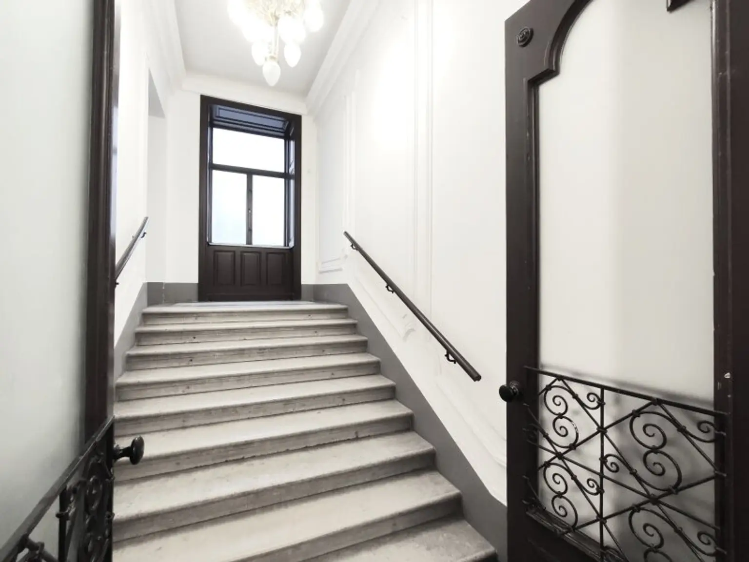 Großzügige 2,5-Zimmer Wohnung im 9. Bezirk mit viel Potential! Nähe U4 Friedensbrücke!