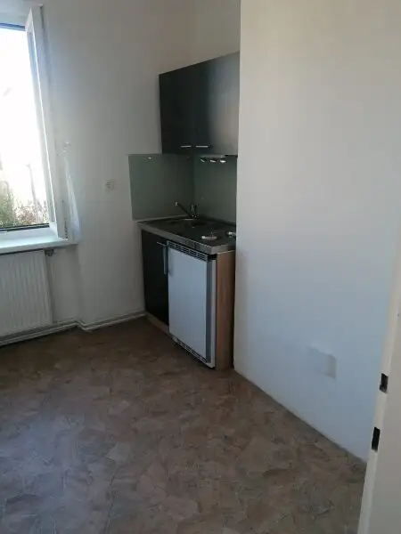 Gemütliche, kleine Wohnung mit Gemeinschaftsgarten