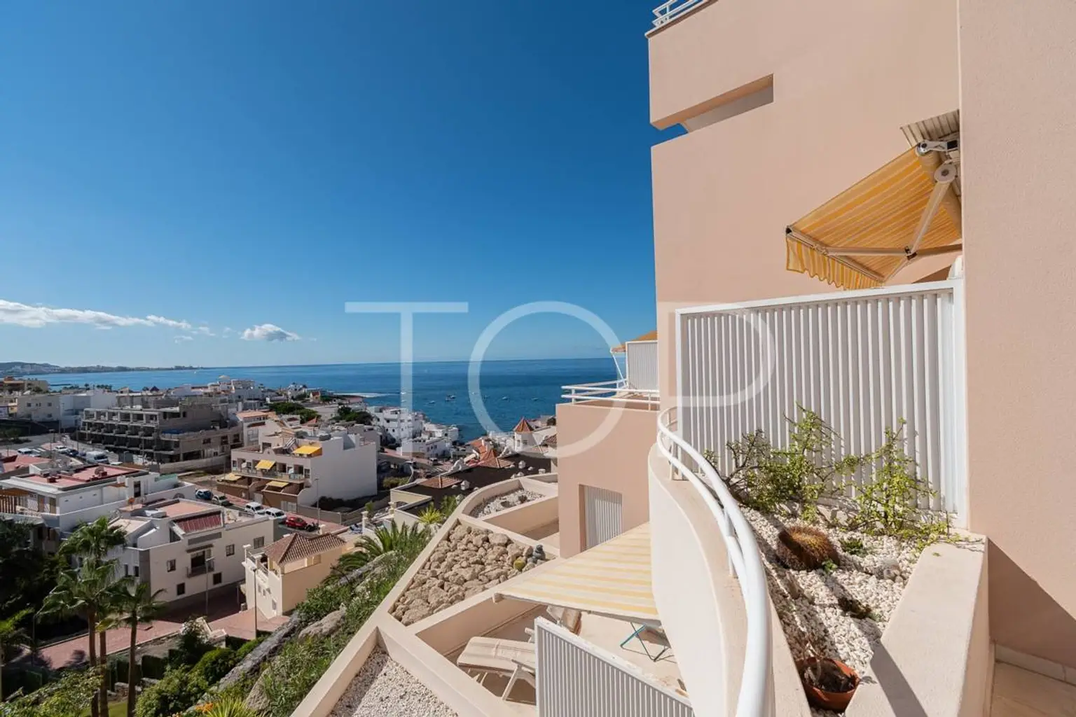 Apartment-Oasis-Terrace-La-Caleta-Tenerife-6