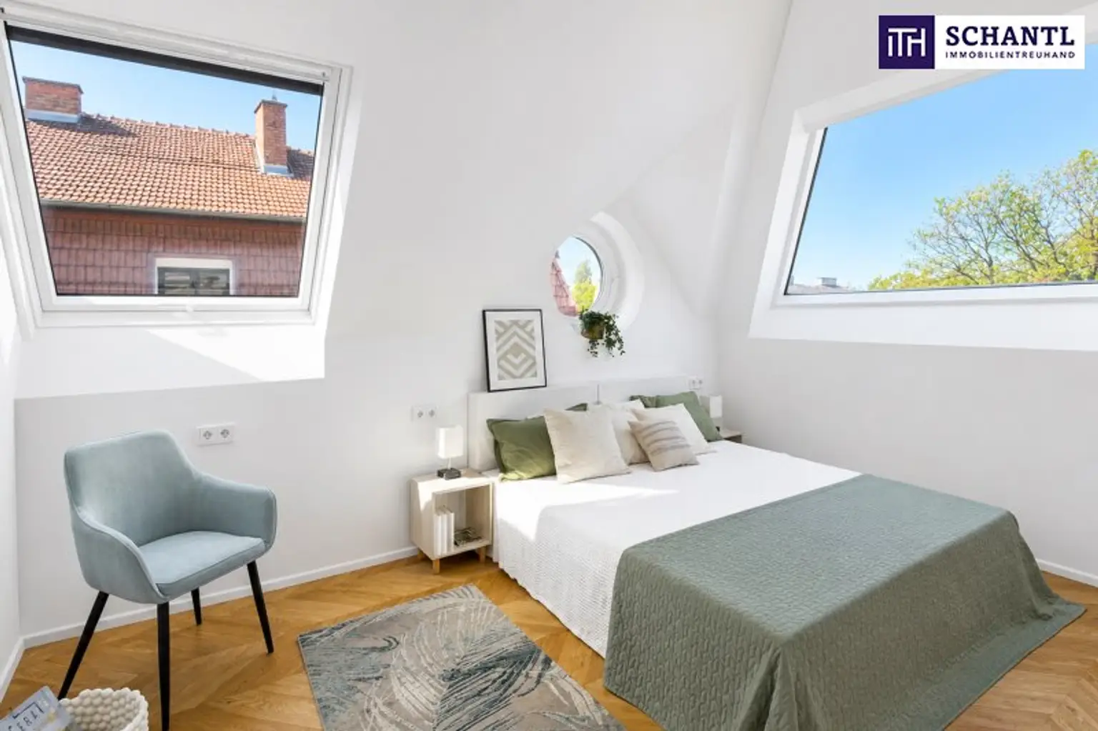 Schlafzimmer 1