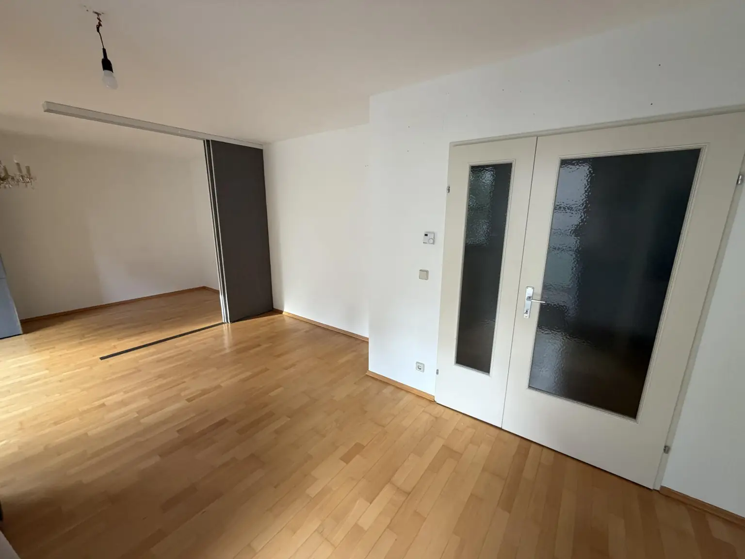 2 Wohn-Schlafzimmer