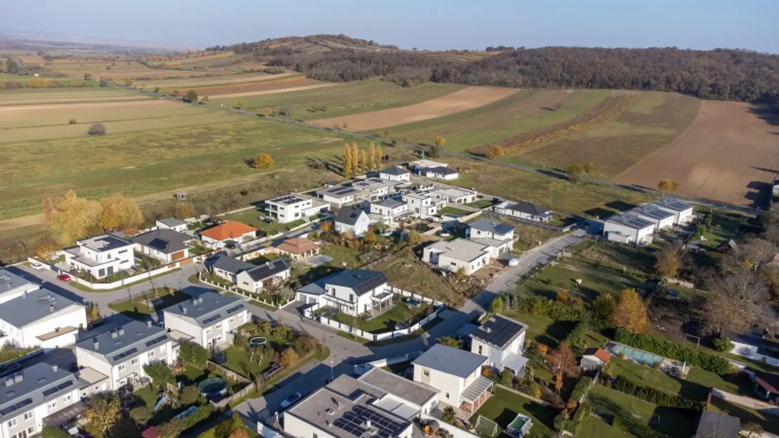 Charmantes Haus mit 2 Wohneinheiten mit Innenhof & Garage – Ruhelage nahe Rust und dem Neusiedler See