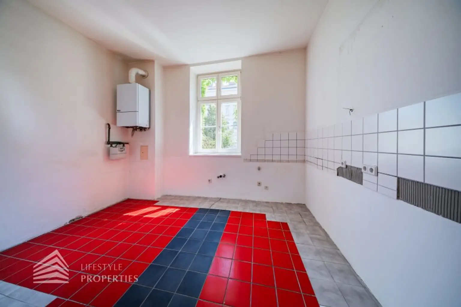 Helle 4-Zimmer Wohnung in ruhiger Lage, Nähe Mariahilfer Straße